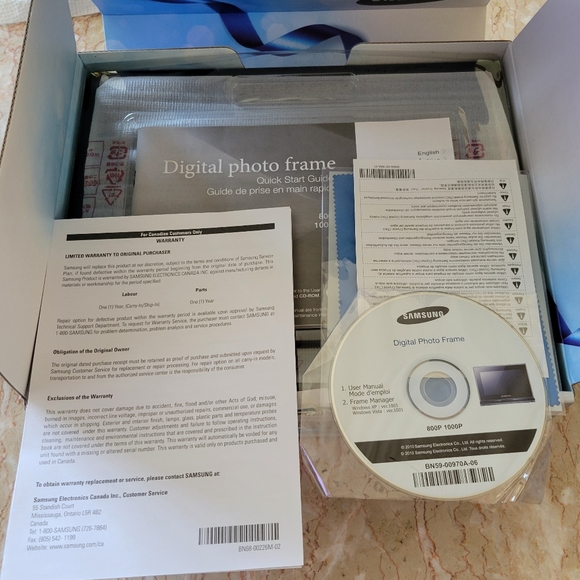 Samsung Digital Photo Frame - Picture 2 of 6